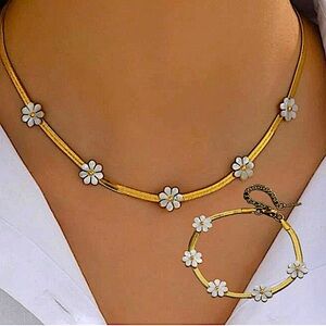 Gold Plated Daisy Herringbone Chain Necklace and Bracelet Set